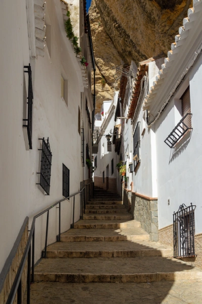 Duurzame activiteiten Andalusië - Setenil de las Bodegas